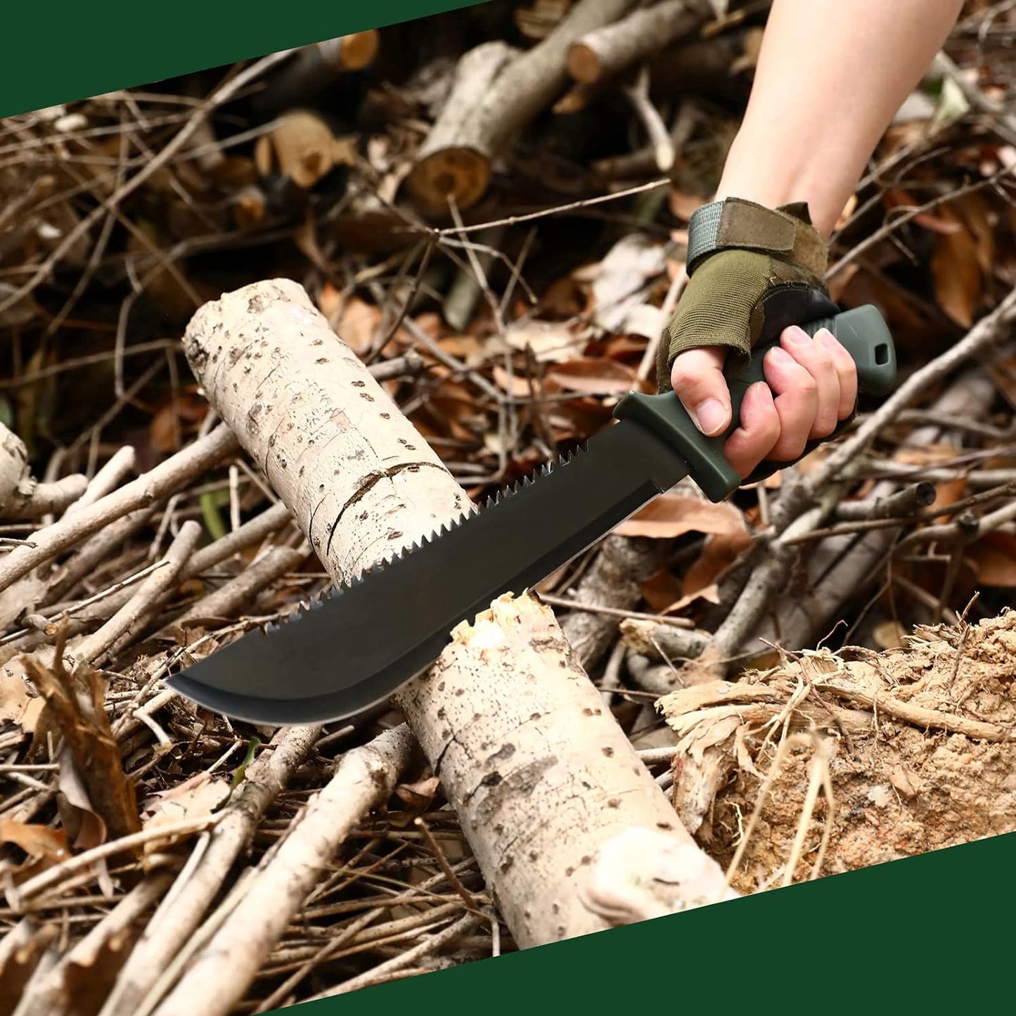 Mossy Oak Axe, Fixed Blade, Knife and Flashlight Set